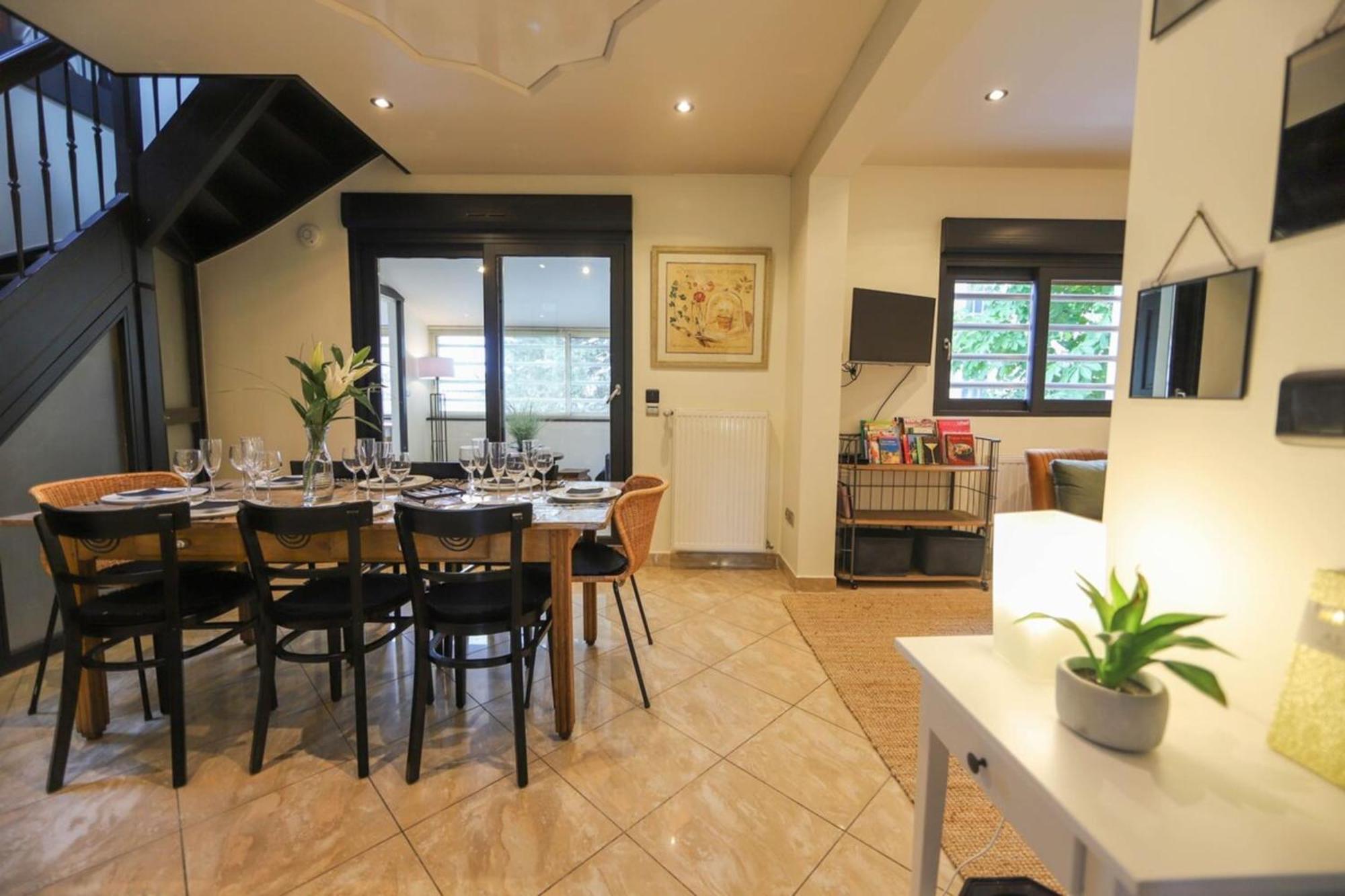 Chez Maminou - 8 Couchages Parking Proche Centre Appartement Annecy Buitenkant foto