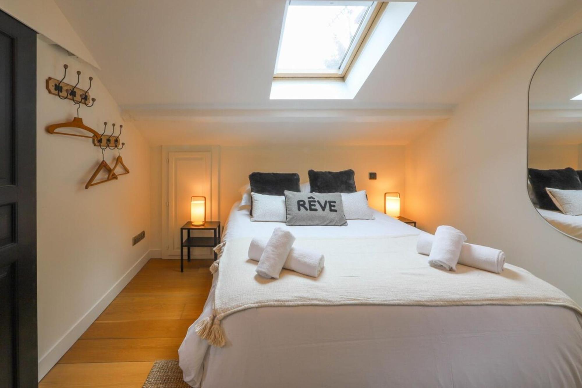 Chez Maminou - 8 Couchages Parking Proche Centre Appartement Annecy Buitenkant foto