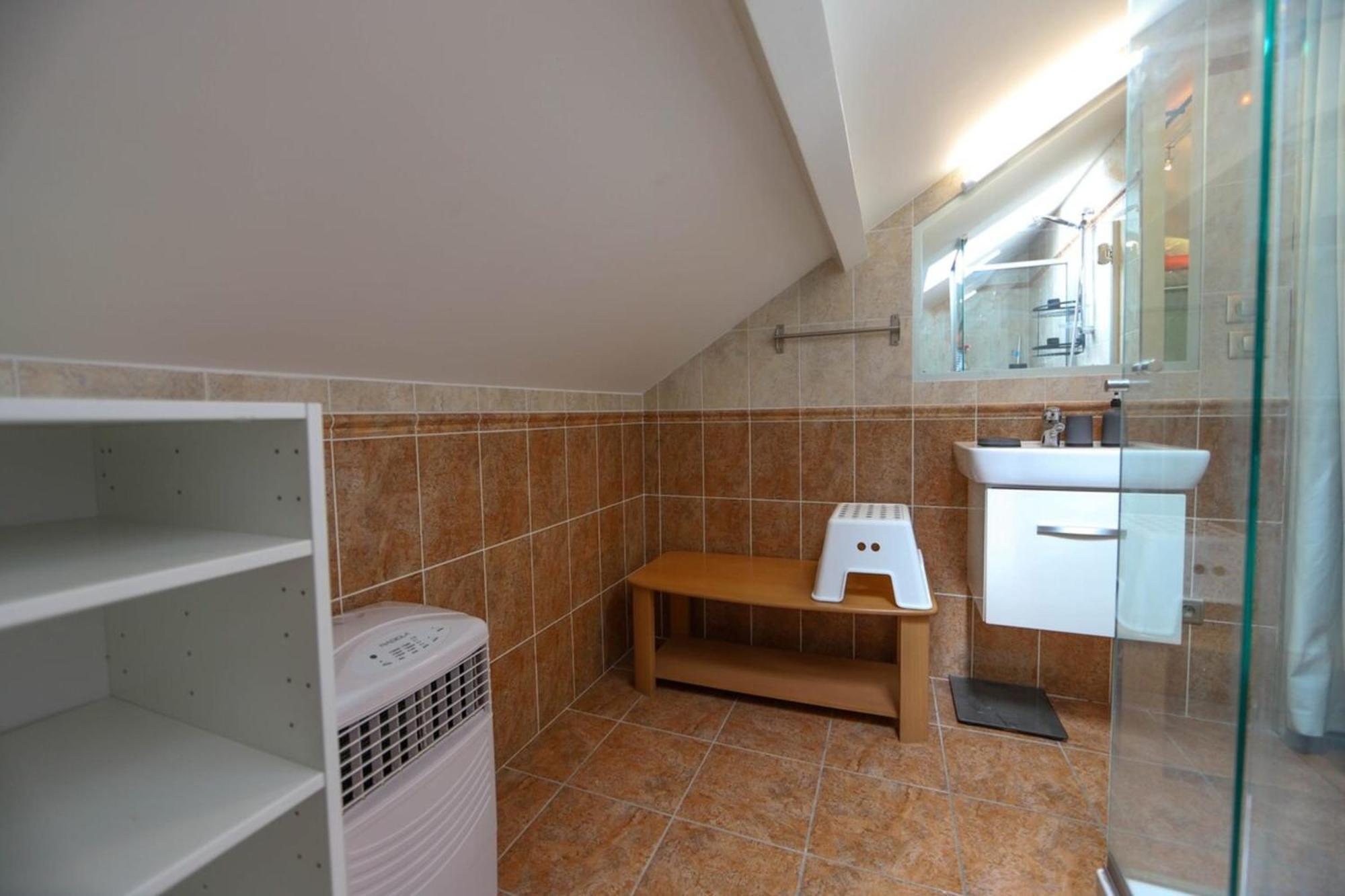 Chez Maminou - 8 Couchages Parking Proche Centre Appartement Annecy Buitenkant foto