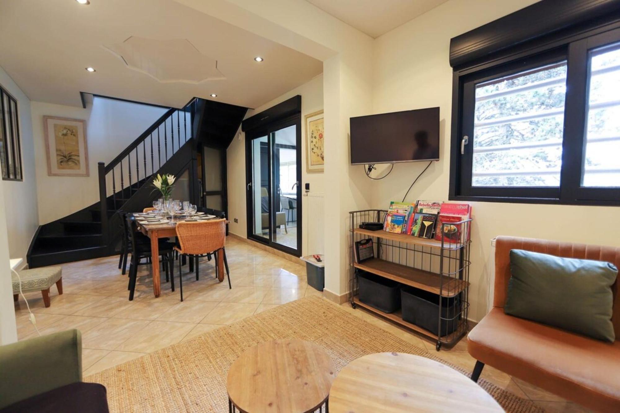 Chez Maminou - 8 Couchages Parking Proche Centre Appartement Annecy Buitenkant foto